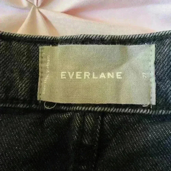 EVERLANE The Denim Jean Raw Hem Mini Skirt in Black Sz. 27 - Picture 4 of 8